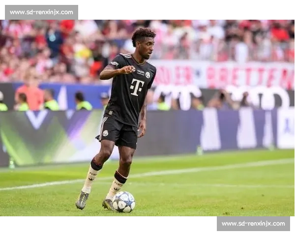 科曼转会再生变数！女友态度成巴萨留队关键因素